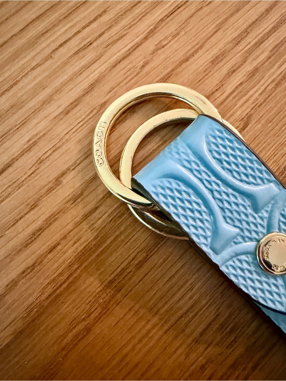 Coach Trigger Snap Bag Charm Keychain - Picture 5 of 5